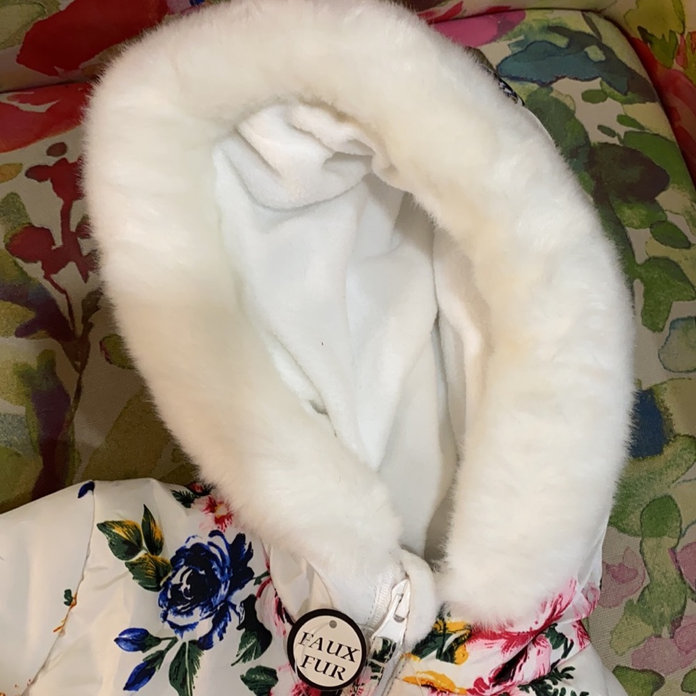 Jacket - Picture 5 of 6